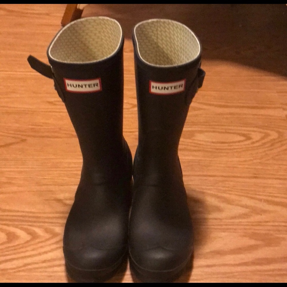 Black Short Hunter Boots